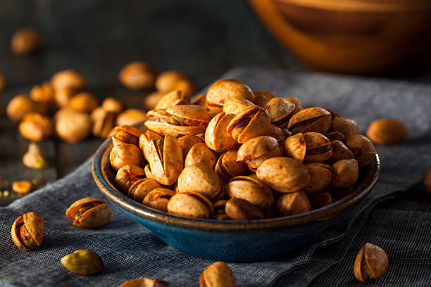 سفارش پسته اکبری بوداده + شرایط استثنایی